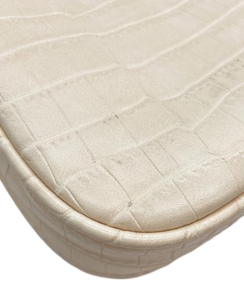 JW PEI（ジェイダブリューペイ）JW PEI (ジェイダブリューペイ) ワンショルダーバッグ アイボリーの古着・服飾アイテム