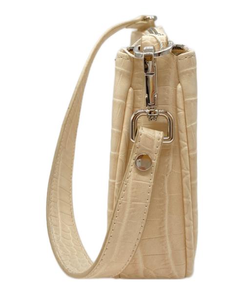 JW PEI（ジェイダブリューペイ）JW PEI (ジェイダブリューペイ) ワンショルダーバッグ アイボリーの古着・服飾アイテム