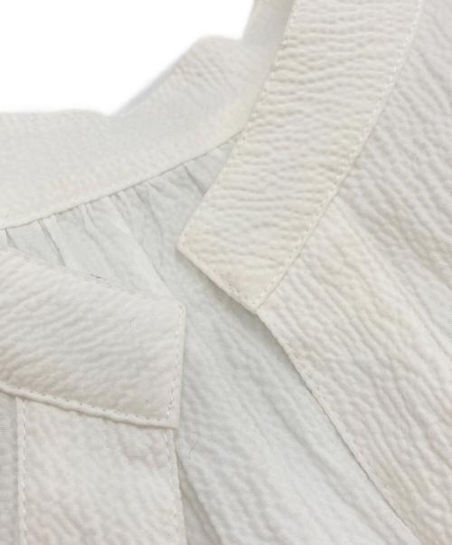 NOLLEY'S sophi（ノーリーズソフィー）NOLLEY'S sophi (ノーリーズソフィー) 24SS ウォッシャブルサッカーフレアースリーブワンピース ホワイト サイズ:36の古着・服飾アイテム