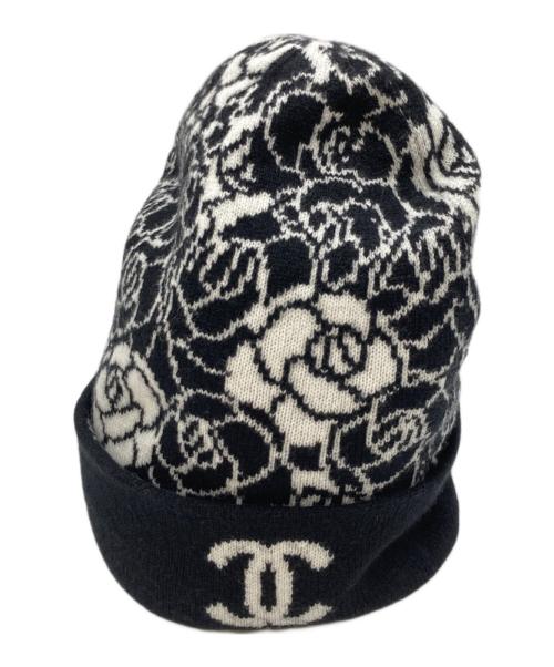 CHANEL（シャネル）CHANEL (シャネル) ココマークカメリア柄ニット帽 ブラックの古着・服飾アイテム