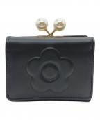 MARY QUANTマリークヮント）の古着「エンボスデイジーパール ミニウォレット」｜ブラック