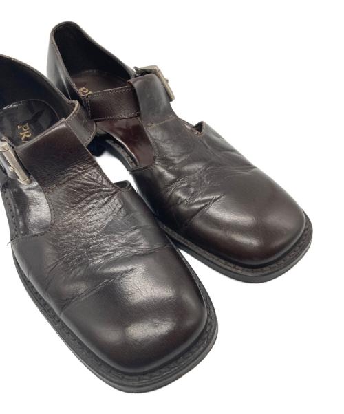PRADA（プラダ）PRADA (プラダ) レザースクエアストラップシューズ ブラウン サイズ:9 1/2の古着・服飾アイテム