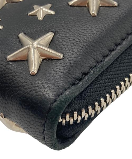JIMMY CHOO（ジミーチュウ）JIMMY CHOO (ジミーチュウ) スタースタッズラウンドファスナーウォレット ブラックの古着・服飾アイテム