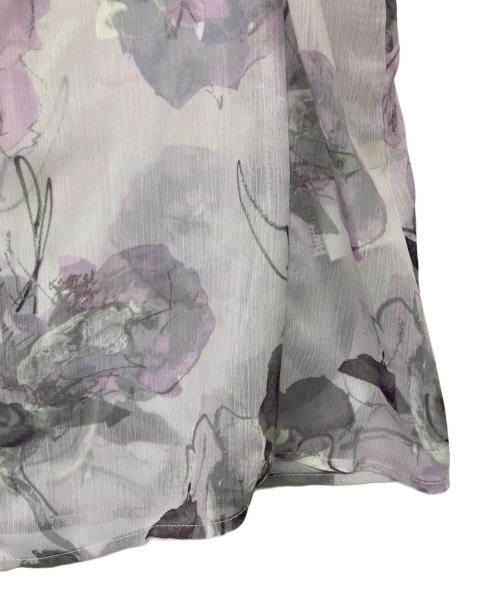 stola.（ストラ）stola. (ストラ) 花柄プリントフリルブラウス ラベンダー サイズ:36の古着・服飾アイテム