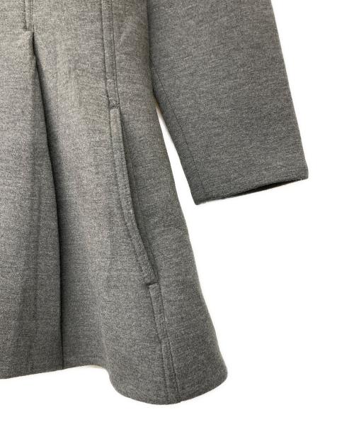 L'AUBE BLANC（ローブ ブラン）L'AUBE BLANC (ローブ ブラン) Double Knit Peplum Jacket グレー サイズ:Fの古着・服飾アイテム