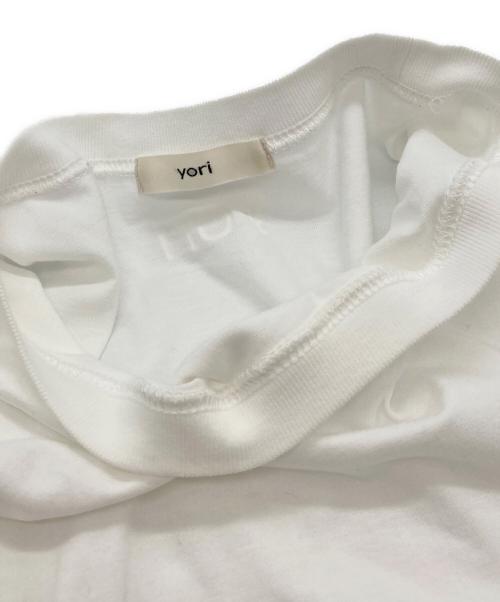 YORI（ヨリ）YORI (ヨリ) ヘムラウンドハーフロゴTee ホワイト サイズ:Fの古着・服飾アイテム