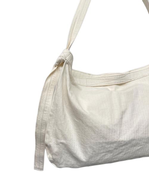 SLOW&CO（スロウアンドコー）slow&co (スロウアンドコー) ANK別注 ANIBAG アイボリーの古着・服飾アイテム