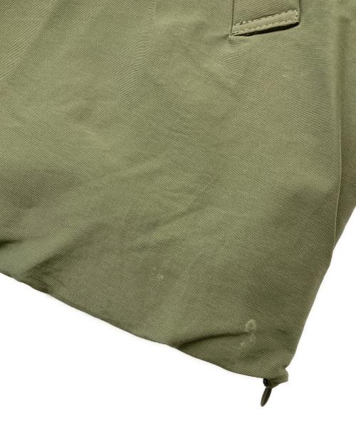 kurashi&trips publishing（クラシアンドトリップス パブリッシング）kurashi&trips publishing (クラシアンドトリップス パブリッシング) ショート丈中綿入りコート グリーン サイズ:不明の古着・服飾アイテム