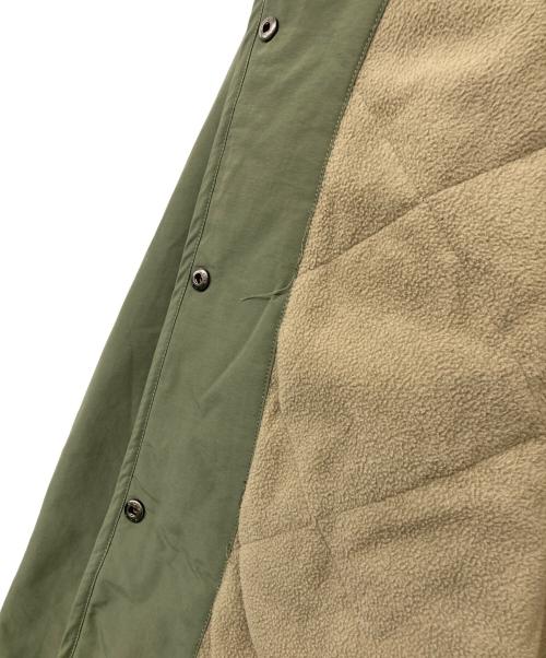 kurashi&trips publishing（クラシアンドトリップス パブリッシング）kurashi&trips publishing (クラシアンドトリップス パブリッシング) ショート丈中綿入りコート グリーン サイズ:不明の古着・服飾アイテム