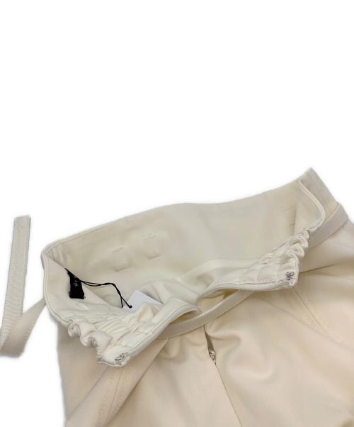 anuans（アニュアンス）anuans (アニュアンス) ハイウエストストレッチスカート ホワイト サイズ:Sの古着・服飾アイテム