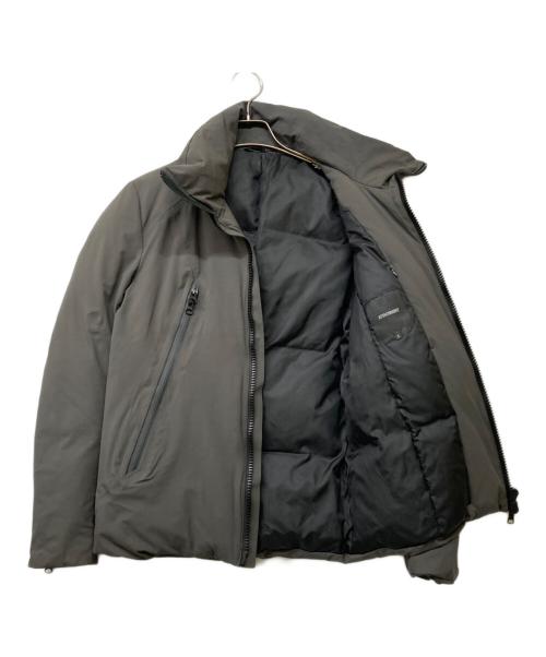 ATTACHMENT（アタッチメント）ATTACHMENT (アタッチメント) 3レイヤー止水ジップダウンジャケット グレー サイズ:1の古着・服飾アイテム