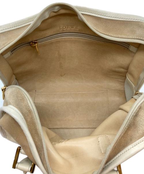 LOEWE（ロエベ）LOEWE (ロエベ) アマソナ28 スウェードハンドバッグ ベージュの古着・服飾アイテム