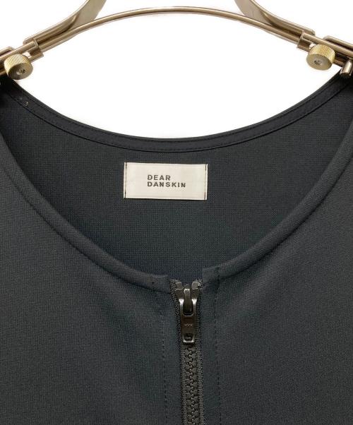 DEAR DANSKIN（ディア ダンスキン）DEAR DANSKIN (ディア ダンスキン) ジップアップノースリーブワンピース ブラック サイズ:SIZE Mの古着・服飾アイテム
