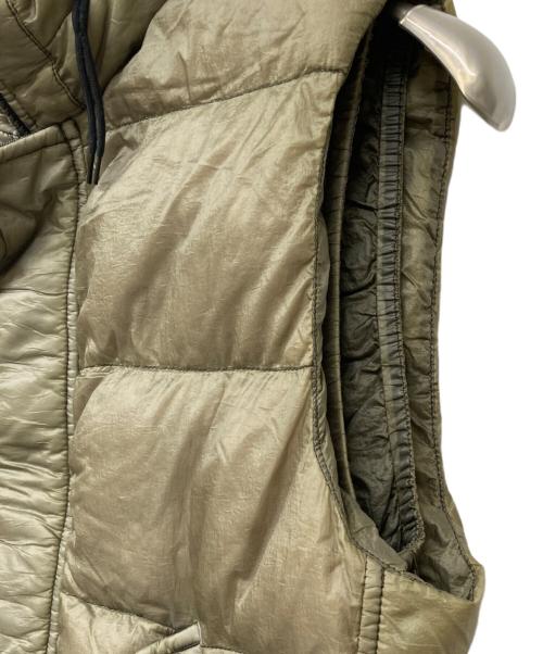 STONE ISLAND（ストーンアイランド）STONE ISLAND (ストーンアイランド) 14AW GARMENT DYED DOWN BEST カーキ サイズ:Ｓの古着・服飾アイテム