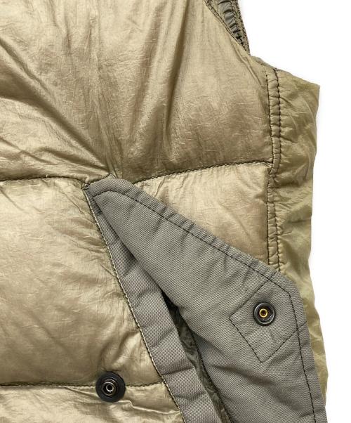 STONE ISLAND（ストーンアイランド）STONE ISLAND (ストーンアイランド) 14AW GARMENT DYED DOWN BEST カーキ サイズ:Ｓの古着・服飾アイテム