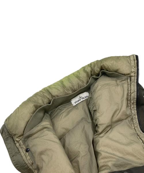 STONE ISLAND（ストーンアイランド）STONE ISLAND (ストーンアイランド) 14AW GARMENT DYED DOWN BEST カーキ サイズ:Ｓの古着・服飾アイテム