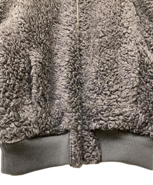 uncrave（アンクレイヴ）uncrave (アンクレイヴ) 22AW カーリーボア ショートコート グレー サイズ:Freeの古着・服飾アイテム