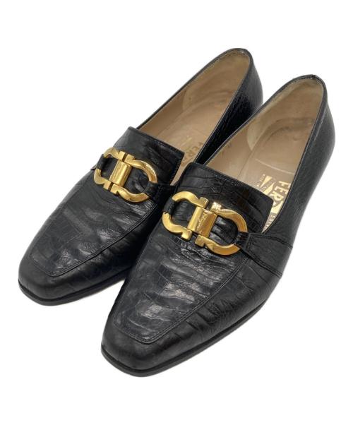 Salvatore Ferragamo（サルヴァトーレ フェラガモ）Salvatore Ferragamo (サルヴァトーレ フェラガモ) クロコ型押しガンチーニローファー ブラック サイズ:25の古着・服飾アイテム