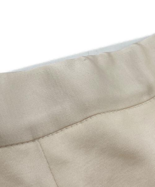 HER LIP TO（ハーリップトゥ）Her lip to (ハーリップトゥ) Flared Satin スカート アイボリー サイズ:Ｓの古着・服飾アイテム