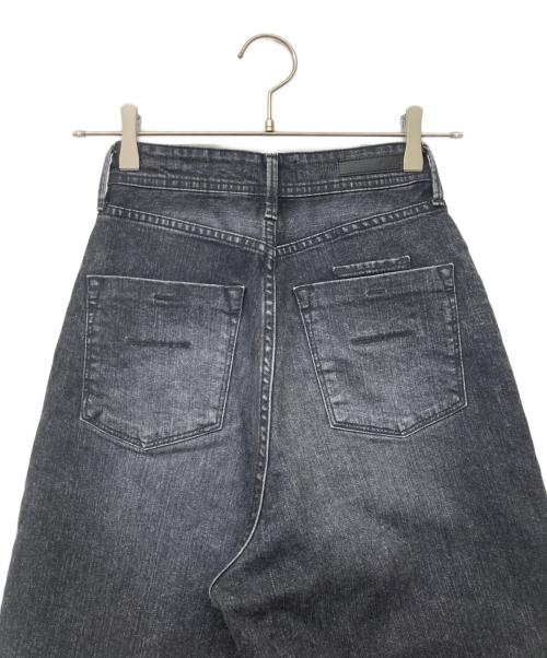 YANUK（ヤヌーク）YANUK (ヤヌーク) anuans (アニュアンス) コラボカービーデニムパンツ インディゴ サイズ:22の古着・服飾アイテム