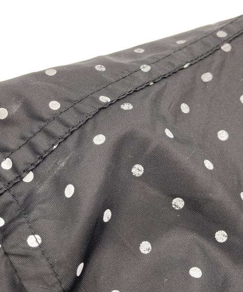 COMME des GARCONS COMME des GARCONS（コムデギャルソン コムデギャルソン）COMME des GARCONS COMME des GARCONS (コムデギャルソン コムデギャルソン) ドットナイロンコート ホワイト×ブラック サイズ:Mの古着・服飾アイテム
