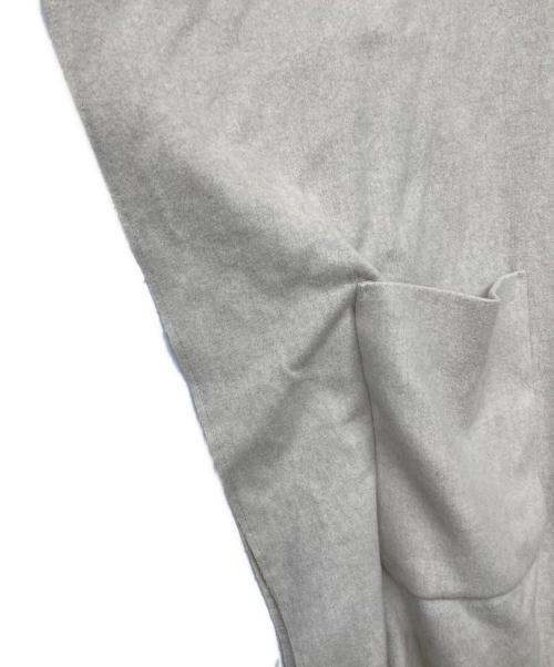 YORI（ヨリ）YORI (ヨリ) ウールポンチョ グレー サイズ:38の古着・服飾アイテム