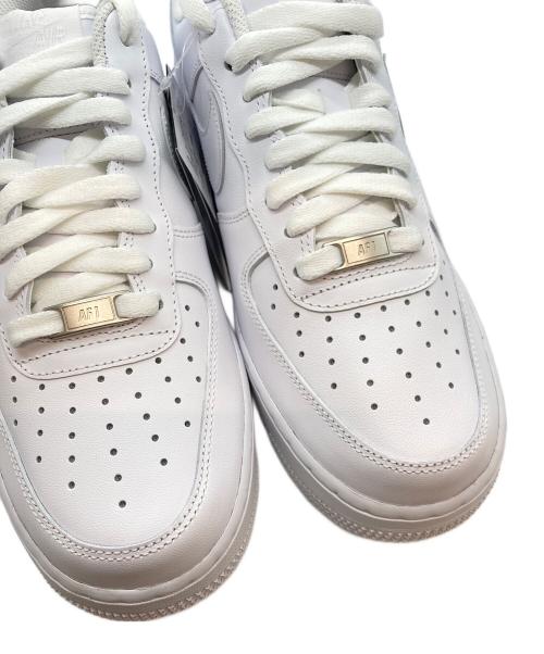 NIKE（ナイキ）NIKE (ナイキ) AIR FORCE 1 '07 WHITE/WHITE ホワイト サイズ:27 未使用品の古着・服飾アイテム