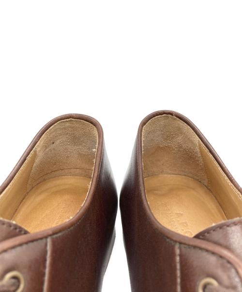 A.P.C.（アーペーセー）A.P.C. (アーペーセー) 3ホールプレーントゥシューズ ブラウン サイズ:40の古着・服飾アイテム