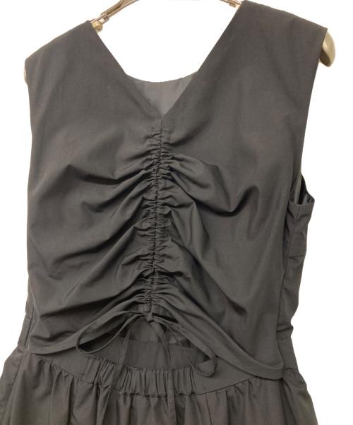 JUSGLITTY（ジャスグリッティー）JUSGLITTY (ジャスグリッティー) バックギャザーカラーワンピース ブラック サイズ:SIZE 2の古着・服飾アイテム