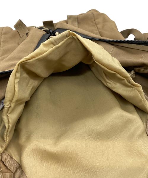 MYSTERY RANCH（ミステリーランチ）MYSTERY RANCH (ミステリーランチ) 【廃盤モデル】 USA製 1day Assault Coyote ブラウン サイズ:-の古着・服飾アイテム