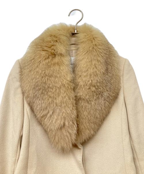 Pinky & Dianne（ピンキーアンドダイアン）Pinky & Dianne (ピンキーアンドダイアン) ベルテッドブルーフォックスファーアンゴラウールコート ベージュ サイズ:38の古着・服飾アイテム