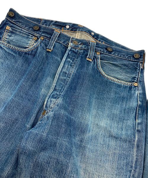 LEVI'S（リーバイス）LEVI'S (リーバイス) バレンシア工場製 201シンチバックデニムパンツ インディゴ サイズ:91cm（w36)の古着・服飾アイテム