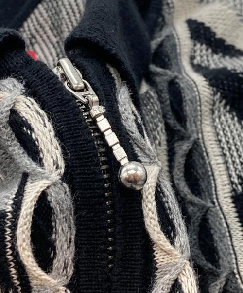 SUPREME（シュプリーム）SUPREME (シュプリーム) 22SS Abstract Textured Zip Up Polo ベージュ×ブラック サイズ:Mの古着・服飾アイテム