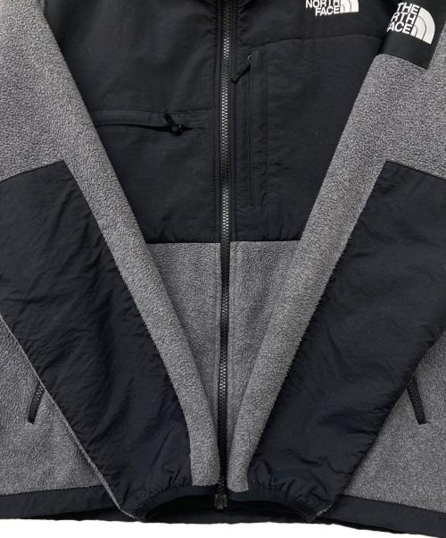 THE NORTH FACE（ザ ノース フェイス）THE NORTH FACE (ザ ノース フェイス) Denali Jacket ブラック×グレー サイズ:Mの古着・服飾アイテム