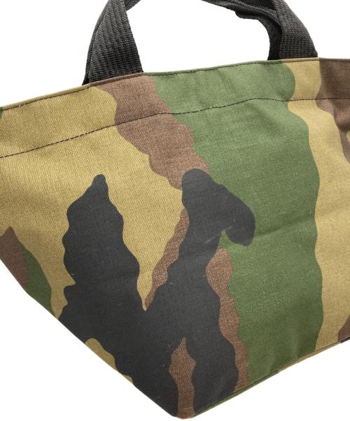 Herve Chapelier（エルベシャプリエ）Herve Chapelier (エルベシャプリエ) 舟形トートバッグ M カモフラ オリーブ サイズ:-の古着・服飾アイテム