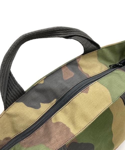 Herve Chapelier（エルベシャプリエ）Herve Chapelier (エルベシャプリエ) 舟形トートバッグ M カモフラ オリーブ サイズ:-の古着・服飾アイテム