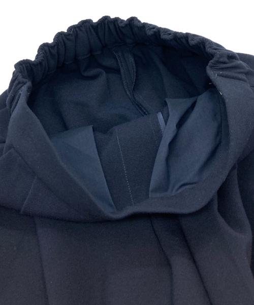 ENFOLD（エンフォルド）ENFOLD (エンフォルド) ダブルクロス1 ゴムタックトラウザー ネイビー サイズ:34の古着・服飾アイテム