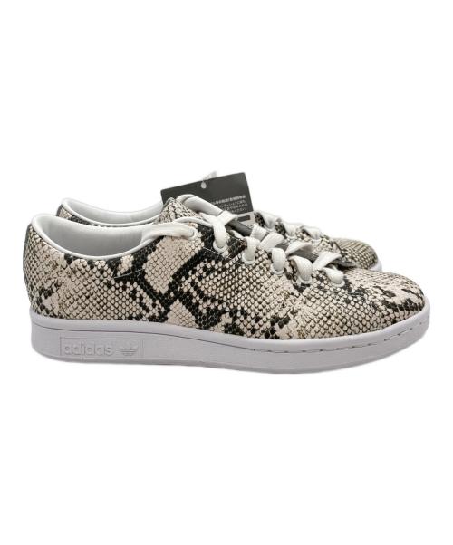 adidas（アディダス）adidas (アディダス) HYKE (ハイク) HAILLET AOH-001 ホワイト×ベージュ サイズ:22の古着・服飾アイテム