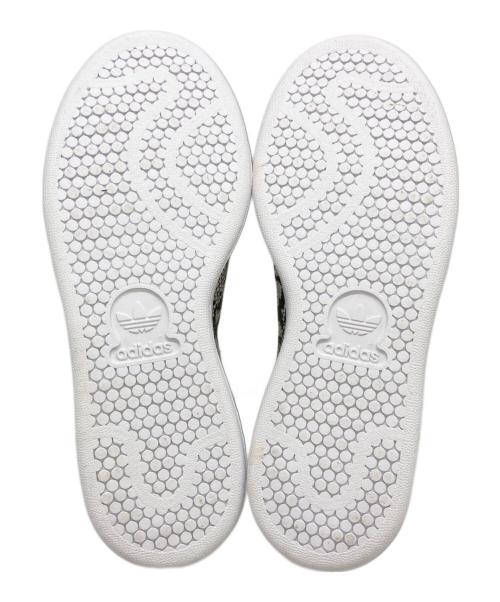 adidas（アディダス）adidas (アディダス) HYKE (ハイク) HAILLET AOH-001 ホワイト×ベージュ サイズ:22の古着・服飾アイテム