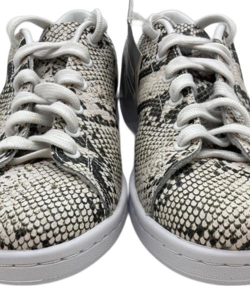 adidas（アディダス）adidas (アディダス) HYKE (ハイク) HAILLET AOH-001 ホワイト×ベージュ サイズ:22の古着・服飾アイテム