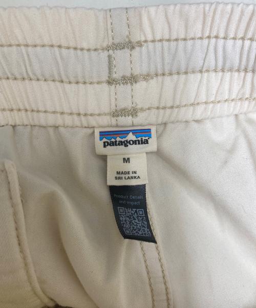 Patagonia（パタゴニア）Patagonia (パタゴニア) 25SS M's Funhoggers Shorts/メンズ・ファンホッガーズ・ショーツ アイボリー サイズ:Mの古着・服飾アイテム