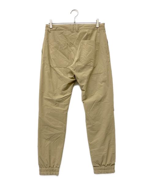 narifuri（ナリフリ）narifuri (ナリフリ) バックメッシュウォームライトジョガーズ ベージュ サイズ:Mの古着・服飾アイテム