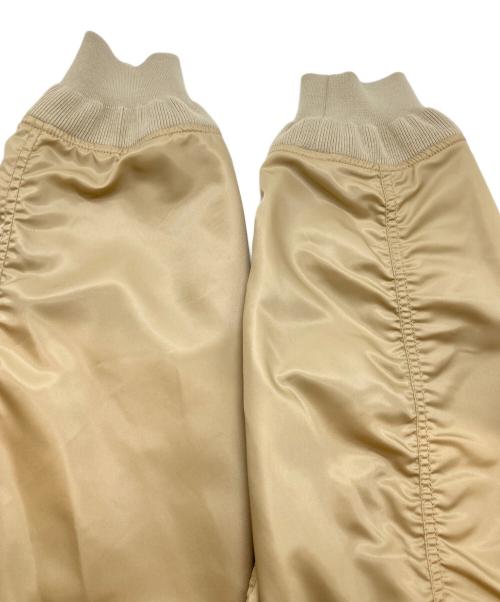 25SS Spick and Span（ニーゴーエスエス スピック アンド スパン）25SS Spick and Span (ニーゴーエスエス スピック アンド スパン) ナイロンジップブルゾン ベージュ サイズ:FREEの古着・服飾アイテム