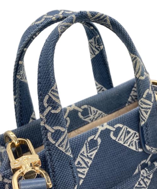 MICHAEL KORS（マイケル・コース）MICHAEL KORS (マイケル・コース) キャンバスショルダーバッグ ネイビー サイズ:-の古着・服飾アイテム