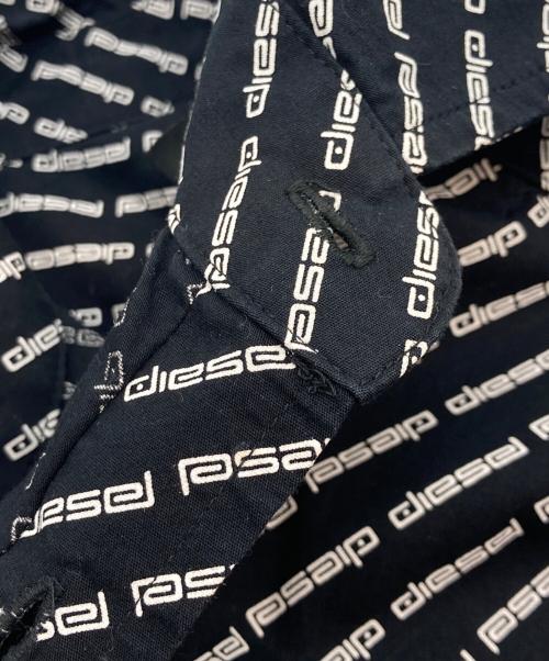 DIESEL（ディーゼル）DIESEL (ディーゼル) S-RILEY-KA-B ホワイト×ブラック サイズ:XSの古着・服飾アイテム