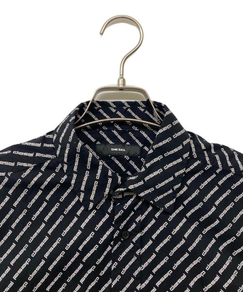 DIESEL（ディーゼル）DIESEL (ディーゼル) S-RILEY-KA-B ホワイト×ブラック サイズ:XSの古着・服飾アイテム