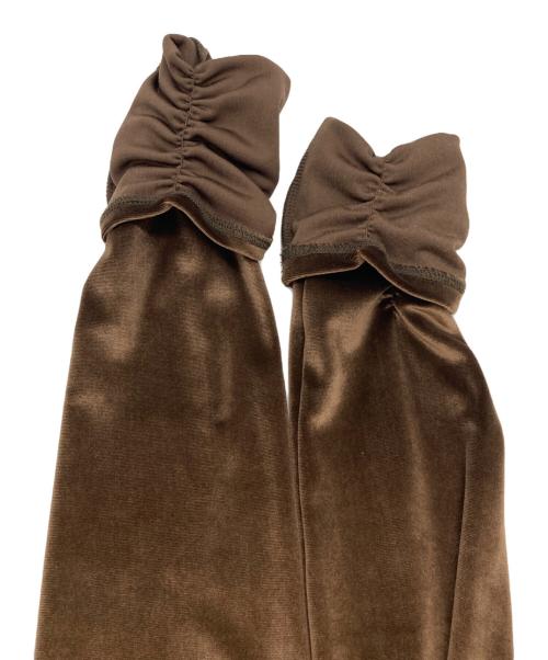 L'AUBE BLANC（ローブ ブラン）L'AUBE BLANC (ローブ ブラン) Sharp Neck Velour Tops ブラウン サイズ:FREE 未使用品の古着・服飾アイテム