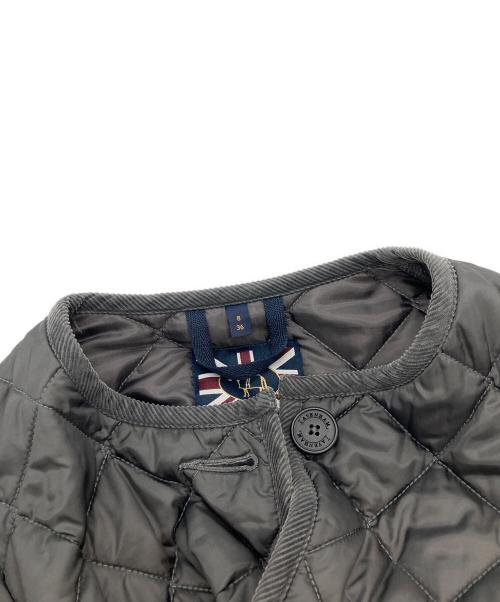 LAVENHAM（ラベンハム）LAVENHAM (ラベンハム) ノーカラーキルティングコート グレー サイズ:36の古着・服飾アイテム