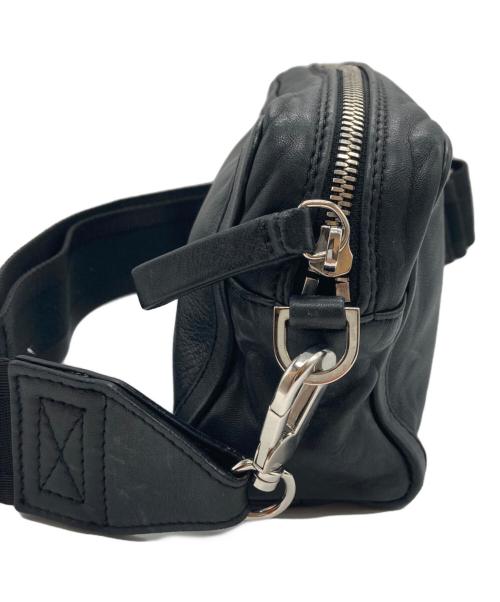 PIERRE HARDY（ピエールアルディ）PIERRE HARDY (ピエールアルディ) ラムレザーショルダーバッグ ブラックの古着・服飾アイテム