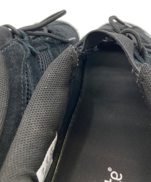 PUMA（プーマ）PUMA (プーマ) SPEEDCAT GO WNS PUMA BLACK-PUMA WHITE（プーマ スピードキャット ゴー ウィメンズ プーマブラック-プーマホワイト） ホワイト×ブラック サイズ:UK 6の古着・服飾アイテム